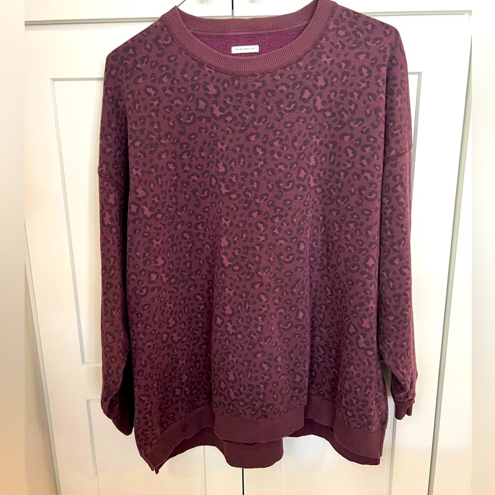 American eagle animal print jegging fit sweatshirt, size large; burgundy/black